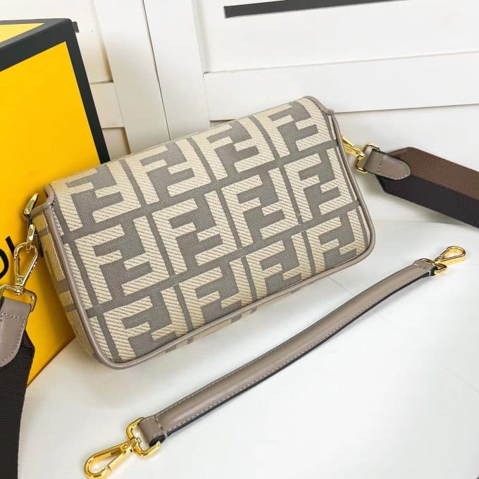 フェンディバッグコピー 大人気2022新品 FENDI レディース ハンドバッグ - 画像 (3)