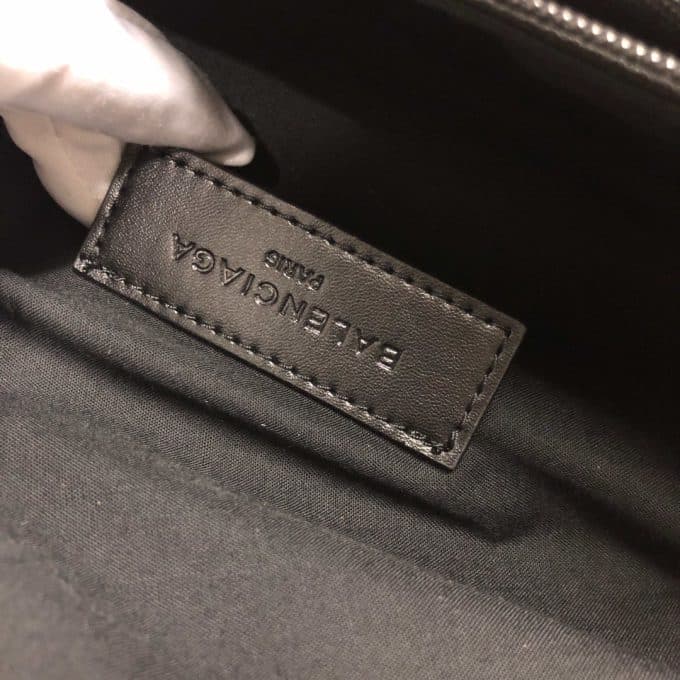 バレンシアガバッグコピー 2021新品注目度NO.1 BALENCIAGA 男女兼用 ウエストポーチ - 画像 (9)