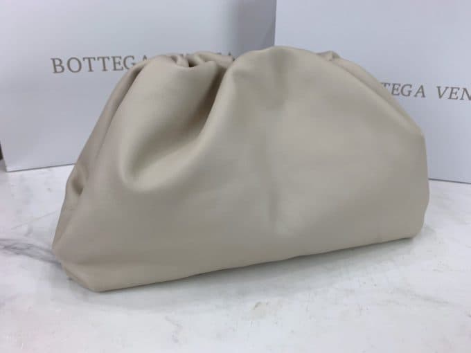 2019秋冬新作☆超売れ筋ボッテガヴェネタ(Bottega Veneta)☆レディースセカンドバッグコピー☆特別価格にて販売!!今一番流行っている人気アイテム!! - 画像 (4)