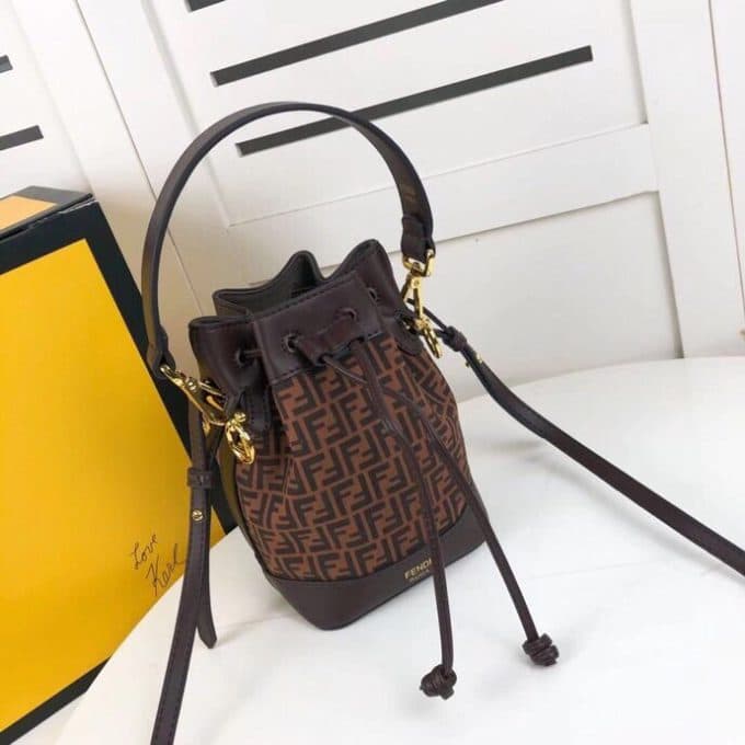 フェンディバッグコピー 2022新品注目度NO.1 FENDI レディース バケツバッグ - 画像 (3)