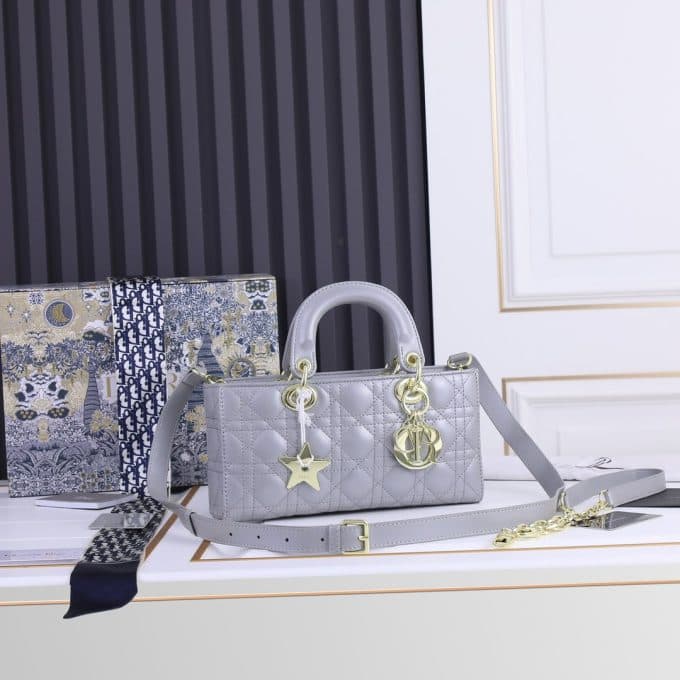 ディオールバッグコピー 2022新品注目度NO.1 Dior レディース ハンドバッグ