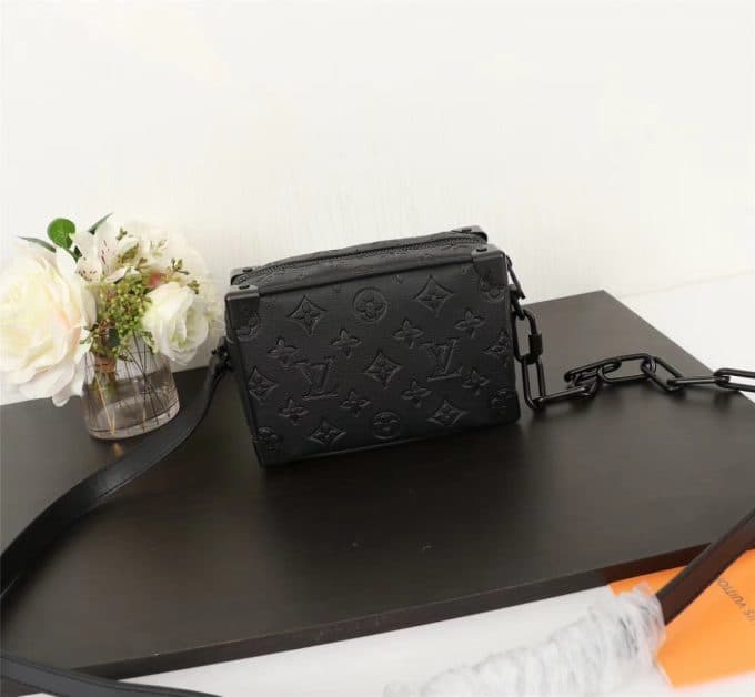 ルイヴィトンバッグコピー 定番人気2020新品 Louis Vuitton レディース ショルダーバッグ