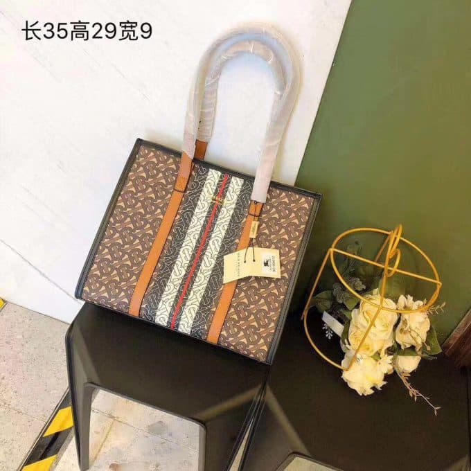 2019秋冬大人気バーバリー(BURBERRY)☆レディース トートバッグコピー☆絶品定番商品!今から活躍!絶賛発売中！♪♪
