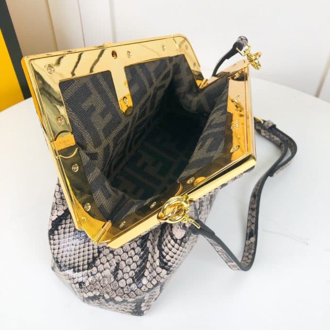 フェンディバッグコピー 大人気2022新品 FENDI レディース ショルダーバッグ - 画像 (7)