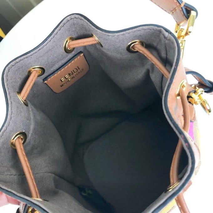 フェンディバッグコピー 2022新品注目度NO.1 FENDI レディース バケツバッグ - 画像 (8)