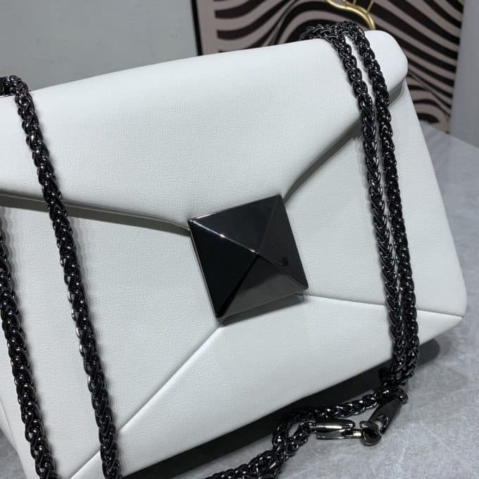 ヴァレンティノバッグコピー 大人気2022新品 Valentino レディース ショルダーバッグ - 画像 (4)