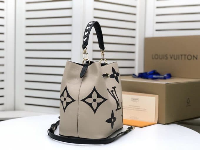ルイヴィトンバッグコピー 定番人気2020新品 Louis Vuitton レディース バケツバッグ - 画像 (3)