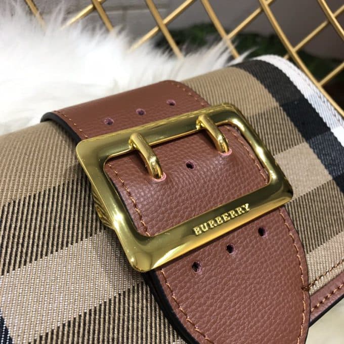 2019秋冬注目度NO.1バーバリー(BURBERRY)☆レディース ショルダーバッグコピー☆特別価格にて販売!!アイテム続々追加中♪♪♪ - 画像 (2)