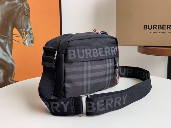 バーバリーバッグコピー 大人気2021新品 BURBERRY メンズ ショルダーバッグ - 画像 (2)