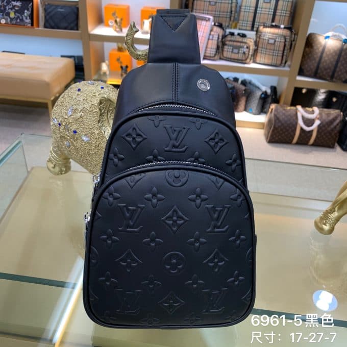 ルイヴィトンバッグコピー 定番人気2021新品 Louis Vuitton メンズ ボディバッグ