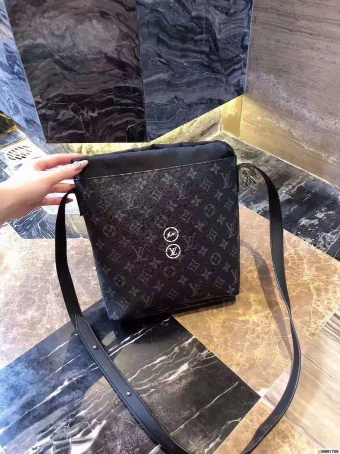 ルイヴィトンバッグコピー 定番人気2020新品 Louis Vuitton 男女兼用 ショルダーバッグ - 画像 (6)