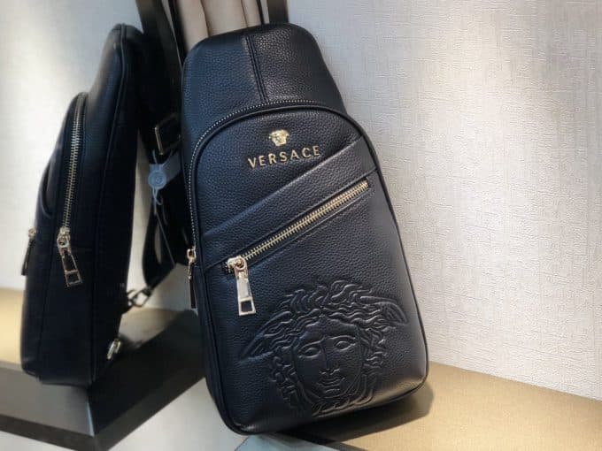 ヴェルサーチェバッグコピー 定番人気2021新品 VERSACE 男女兼用 ボディバッグ - 画像 (8)
