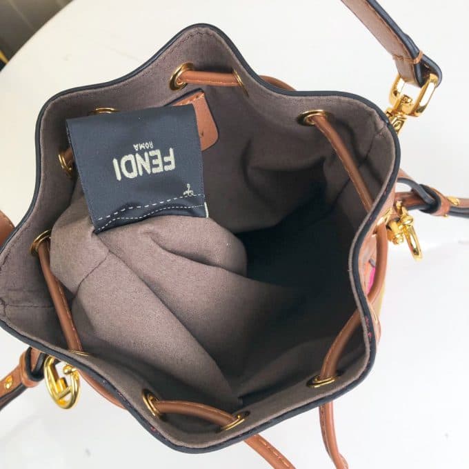フェンディバッグコピー 2022新品注目度NO.1 FENDI レディース バケツバッグ - 画像 (9)