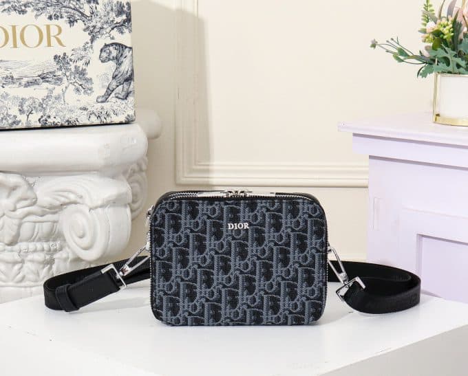 ディオールバッグコピー 定番人気2020新品 Dior 男女兼用 ショルダーバッグ