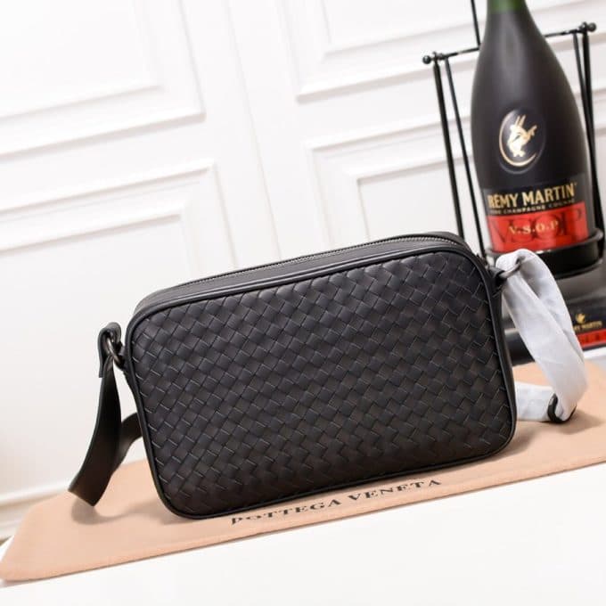 ボッテガヴェネタバッグコピー 2021新品注目度NO.1 Bottega Veneta メンズ ショルダーバッグ - 画像 (2)