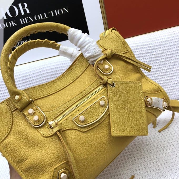 人気高級バレンシアガバッグコピー 2022新品注目度NO.1 BALENCIAGAレディース ハンドバッグ - 画像 (5)
