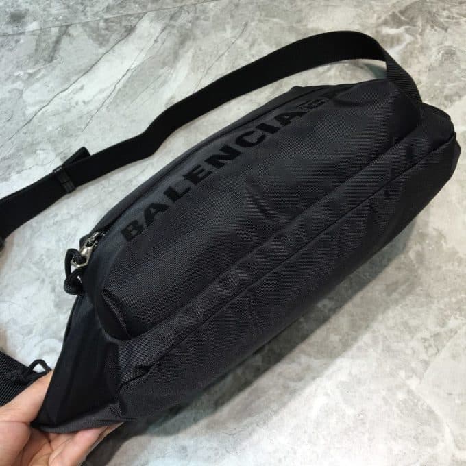 高品質 バレンシアガバッグコピー 2021新品注目度NO.1 BALENCIAGA 男女兼用 ウエストポーチ - 画像 (4)