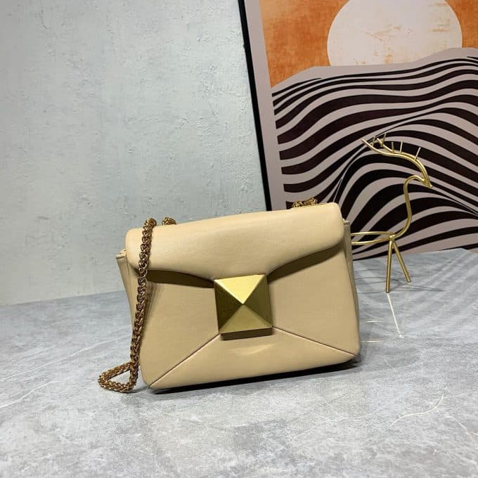 ヴァレンティノバッグコピー 2022新品注目度NO.1 Valentino レディース ショルダーバッグ