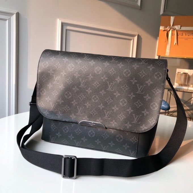 高品質ルイヴィトンバッグコピー 大人気2021新品 Louis Vuitton メンズ ショルダーバッグ