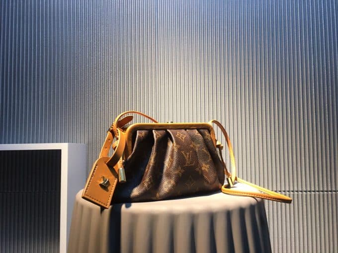 ルイヴィトンバッグコピー 定番人気2020新品 Louis Vuitton レディース ショルダーバッグ - 画像 (2)
