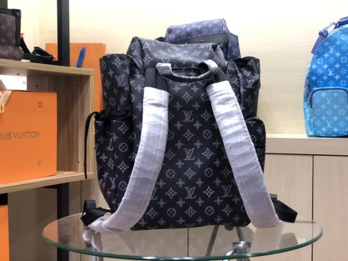 ルイヴィトンバッグコピー 定番人気2020新品 Louis Vuitton 男女兼用 バックパック - 画像 (3)