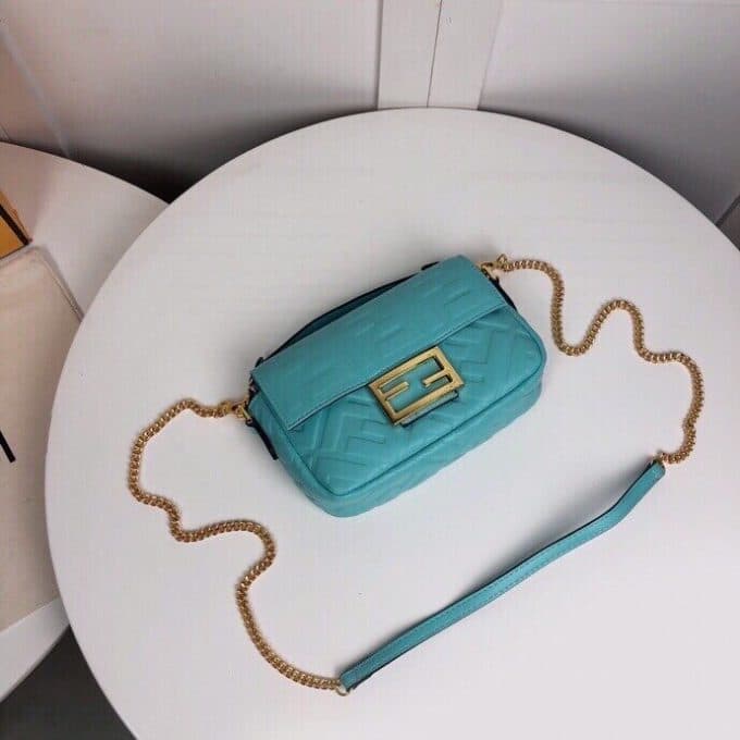 フェンディバッグコピー 大人気2022新品 FENDI レディース ショルダーバッグ - 画像 (3)
