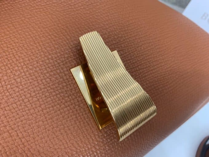 2019秋冬高品質ボッテガヴェネタ(Bottega Veneta)☆レディース ハンドバックコピー☆気持ちの良い触り心地♪相性抜群！ - 画像 (5)