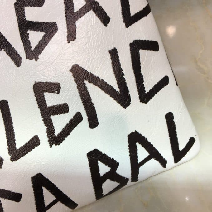 高品質 バレンシアガバッグコピー 2021新品注目度NO.1 BALENCIAGA 男女兼用 セカンドバッグ - 画像 (5)
