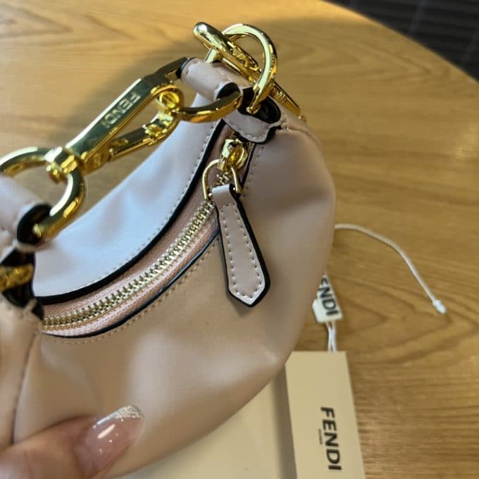 フェンディバッグコピー 大人気2022新品 FENDI レディース ハンドバッグ - 画像 (7)