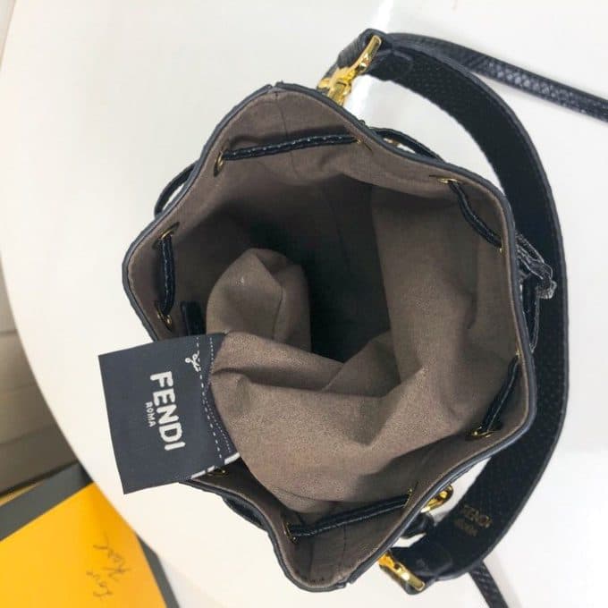 フェンディバッグコピー 2022新品注目度NO.1 FENDI レディース バケツバッグ - 画像 (9)