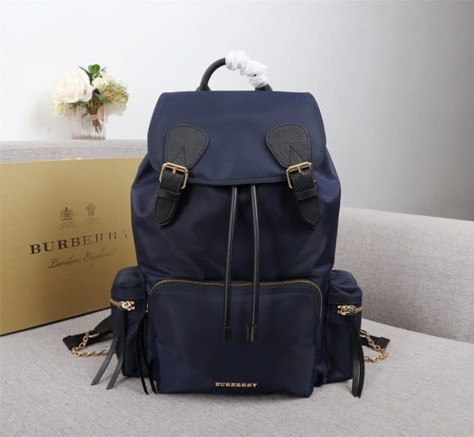 バーバリーバッグコピー 大人気2021新品 BURBERRY 男女兼用 バックパック