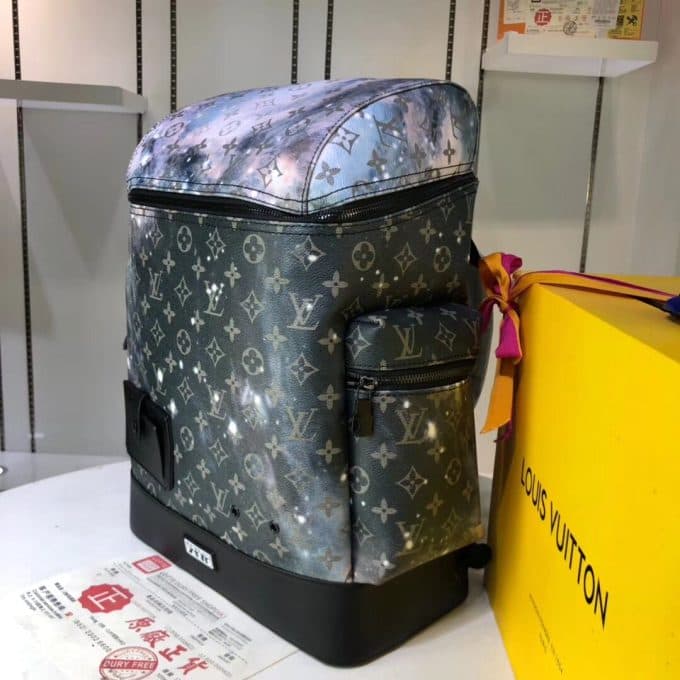 ルイヴィトンバッグコピー 大人気2020新品 Louis Vuitton 男女兼用 バックパック - 画像 (3)