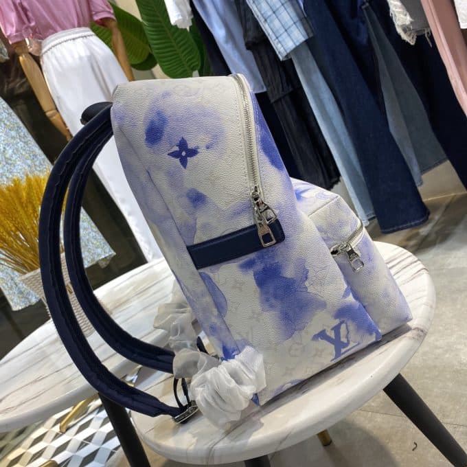 人気高級 ルイヴィトンバッグコピー 定番人気2021新品 Louis Vuitton メンズ バックパック - 画像 (3)