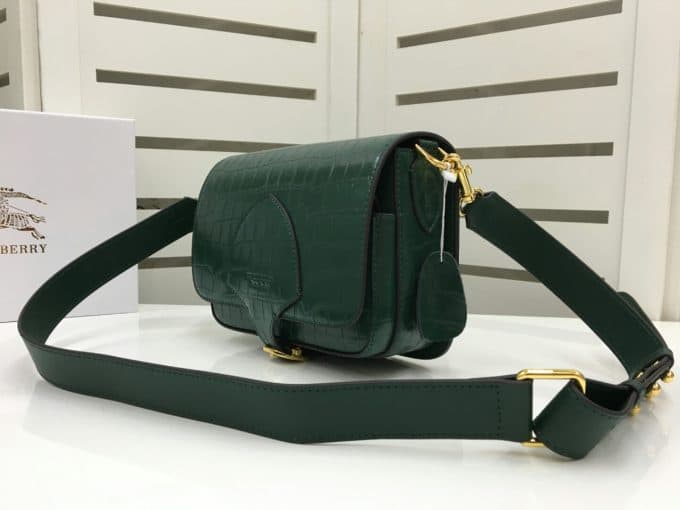 2019人気新作バーバリー(BURBERRY)☆レディース ショルダーバッグコピー☆どんなアイテムとも相性がいい！絶賛発売中！！ - 画像 (2)