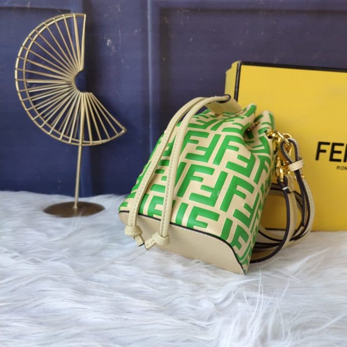 フェンディバッグコピー 大人気2022新品 FENDI レディース バケツバッグ - 画像 (5)