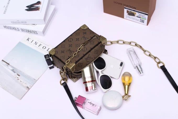 ルイヴィトンバッグコピー 大人気2020新品 Louis Vuitton メンズ ショルダーバッグ 2色 - 画像 (8)