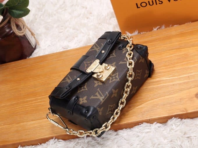 ルイヴィトンバッグコピー 2020新品注目度NO.1 Louis Vuitton レディース ショルダーバッグ - 画像 (4)