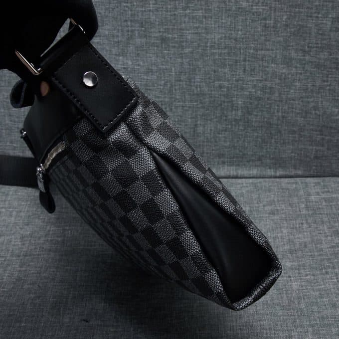 ルイヴィトンバッグコピー 2021新品注目度NO.1 Louis Vuitton メンズ ショルダーバッグ - 画像 (6)