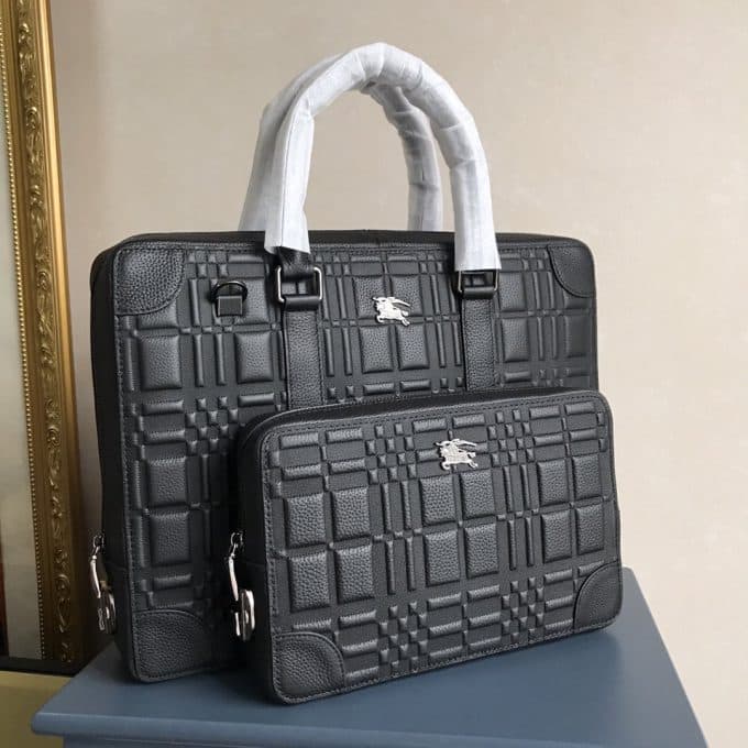 バーバリーバッグコピー 2021新品注目度NO.1 BURBERRY メンズ セカンドバッグ - 画像 (4)