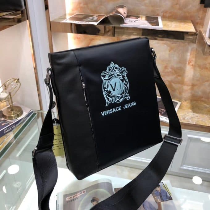 ヴェルサーチェバッグコピー 2021新品注目度NO.1 VERSACE メンズ ショルダーバッグ - 画像 (3)
