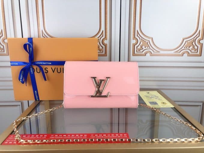 ルイヴィトンバッグコピー 2020新品注目度NO.1 Louis Vuitton レディース ショルダーバッグ