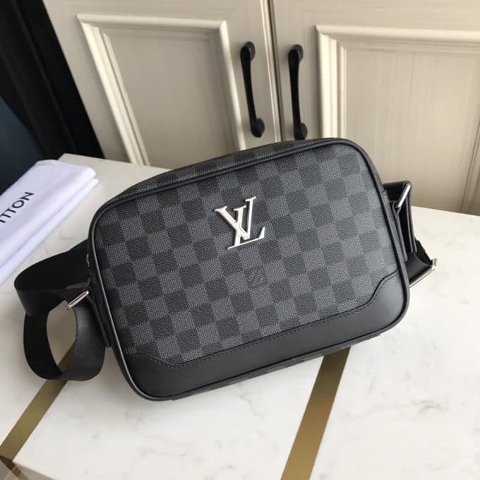 ルイヴィトンバッグコピー 2021新品注目度NO.1 Louis Vuitton メンズ ショルダーバッグ - 画像 (4)