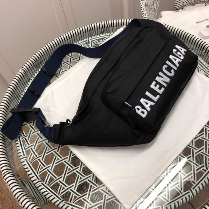 バレンシアガバッグコピー 定番人気2021新品 BALENCIAGA 男女兼用 ウエストポーチ - 画像 (4)