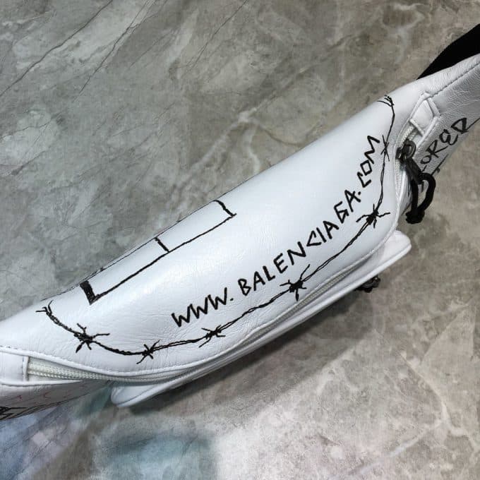 高品質 バレンシアガバッグコピー 定番人気2021新品 BALENCIAGA 男女兼用 ボディバッグ - 画像 (6)