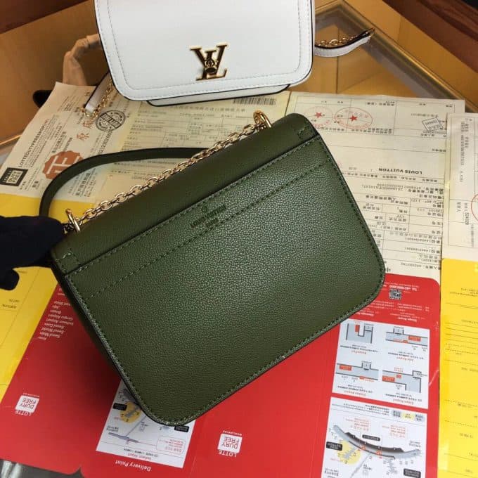 ルイヴィトンバッグコピー 2020新品注目度NO.1 Louis Vuitton レディース ショルダーバッグ - 画像 (8)