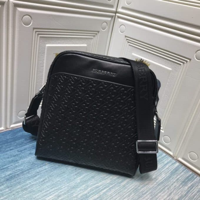 バーバリーバッグコピー 定番人気2021新品 BURBERRY メンズ ショルダーバッグ