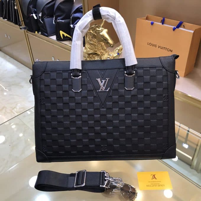 人気高級 ルイヴィトンバッグコピー 定番人気2021新品 Louis Vuitton メンズ ブリーフケース