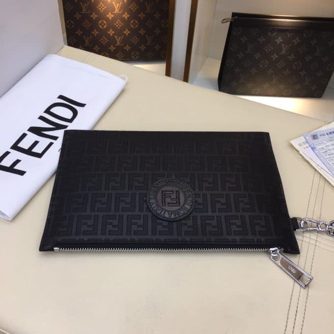 フェンディバッグコピー 2021新品注目度NO.1 FENDI メンズ セカンドバッグ - 画像 (4)