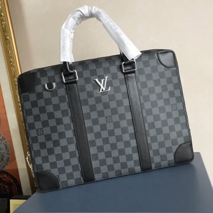 ルイヴィトンバッグコピー 2021新品注目度NO.1 Louis Vuitton メンズ ブリーフケース