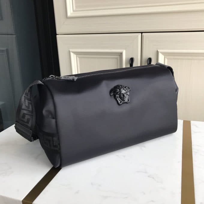 ヴェルサーチェバッグコピー 定番人気2021新品 VERSACE メンズ ショルダーバッグ - 画像 (3)